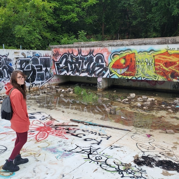 Meet your posher: Colleenette Cacahuete - Picture 13 of 13